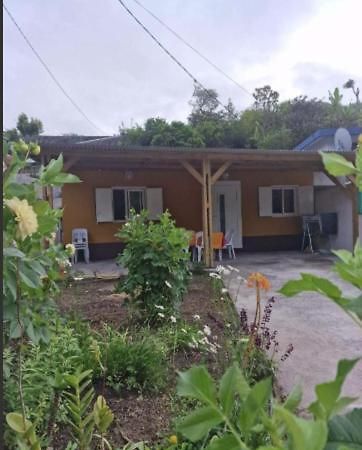 Villa Pomme De Pin Cilaos Exterior foto